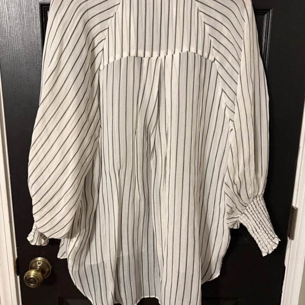 Womens Oversized Sheer Striped Blouse Balloon Sleeves White Black Medium - Picture 5 of 5